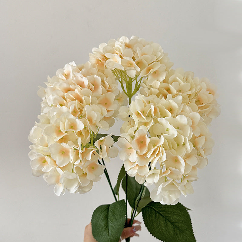 ✨Fresh look, zero fading. The beauty that lasts--Artificial 5-pronged hydrangea 🌸