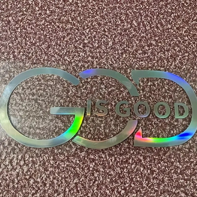 🙏 “God Is Good” Christian Car Decal – Four words. One truth🎁
