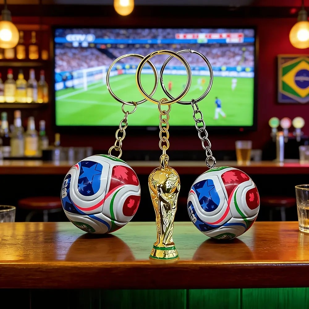 🏆 2026 World Cup 3-in-1 Keychain: Limited Edition Trophy & Soccer Ball Fan Gift! 🇨🇲🇺